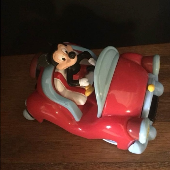 Vintage Disney Mickey Mouse pull back, convertible red car. California Mickey - Picture 6 of 12